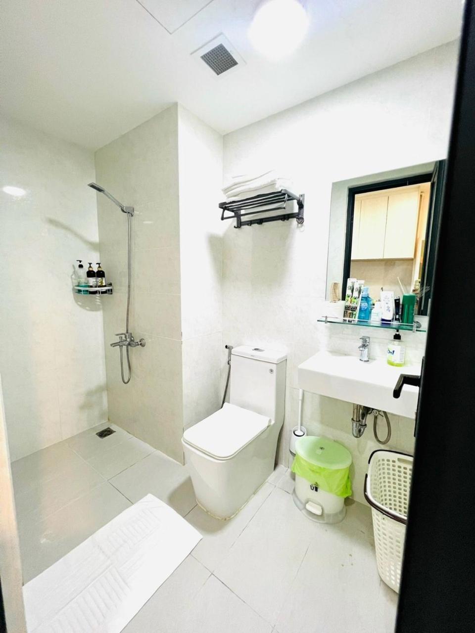 Premier Aparts - Soho Residence, City Central, 10Mins To Benthanh Market, Buivien Street Ho Şi Min Exterior foto